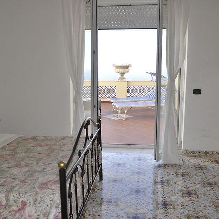 Hotel Esperia Capri Esterno foto