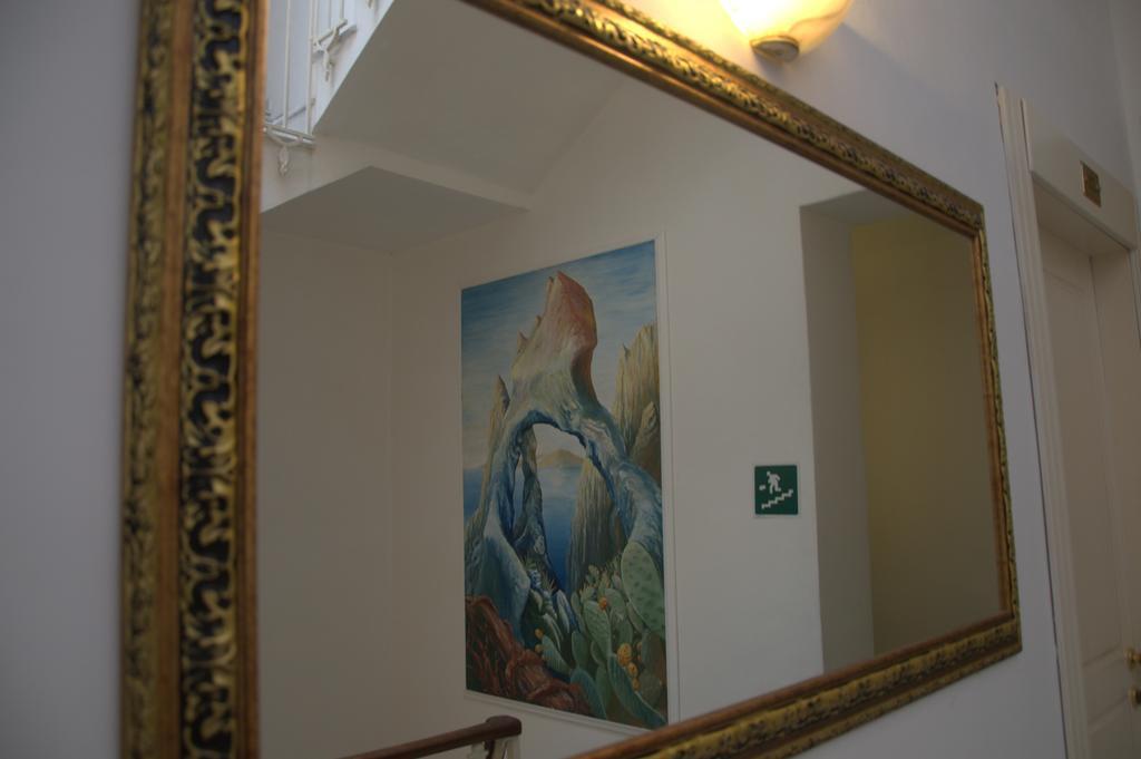 Hotel Esperia Capri Esterno foto