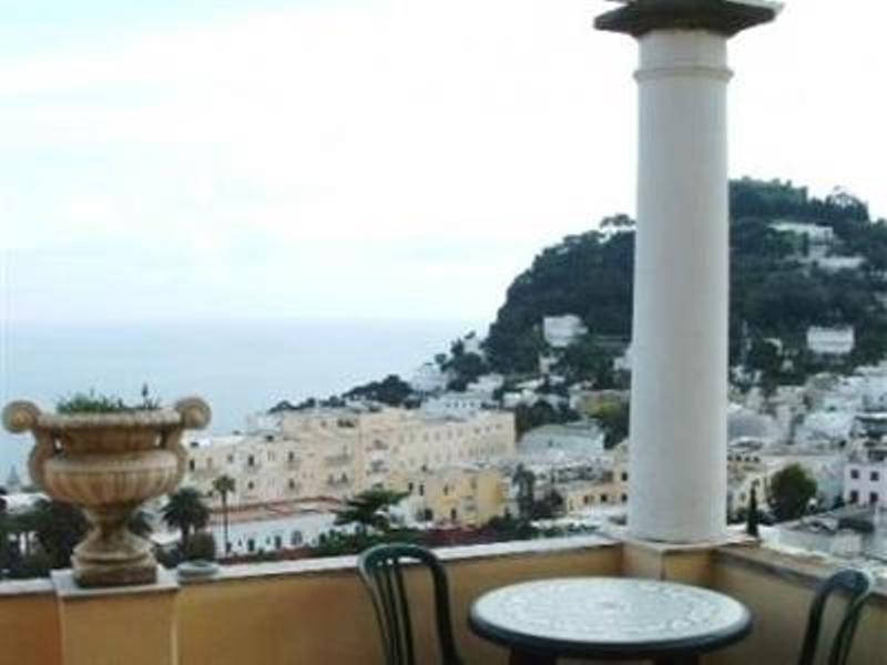 Hotel Esperia Capri Esterno foto
